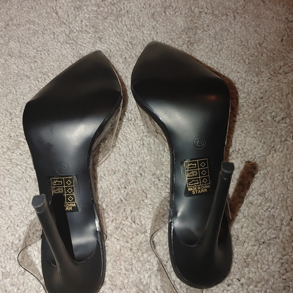 Clear Rhinestone Heel - Picture 7 of 7